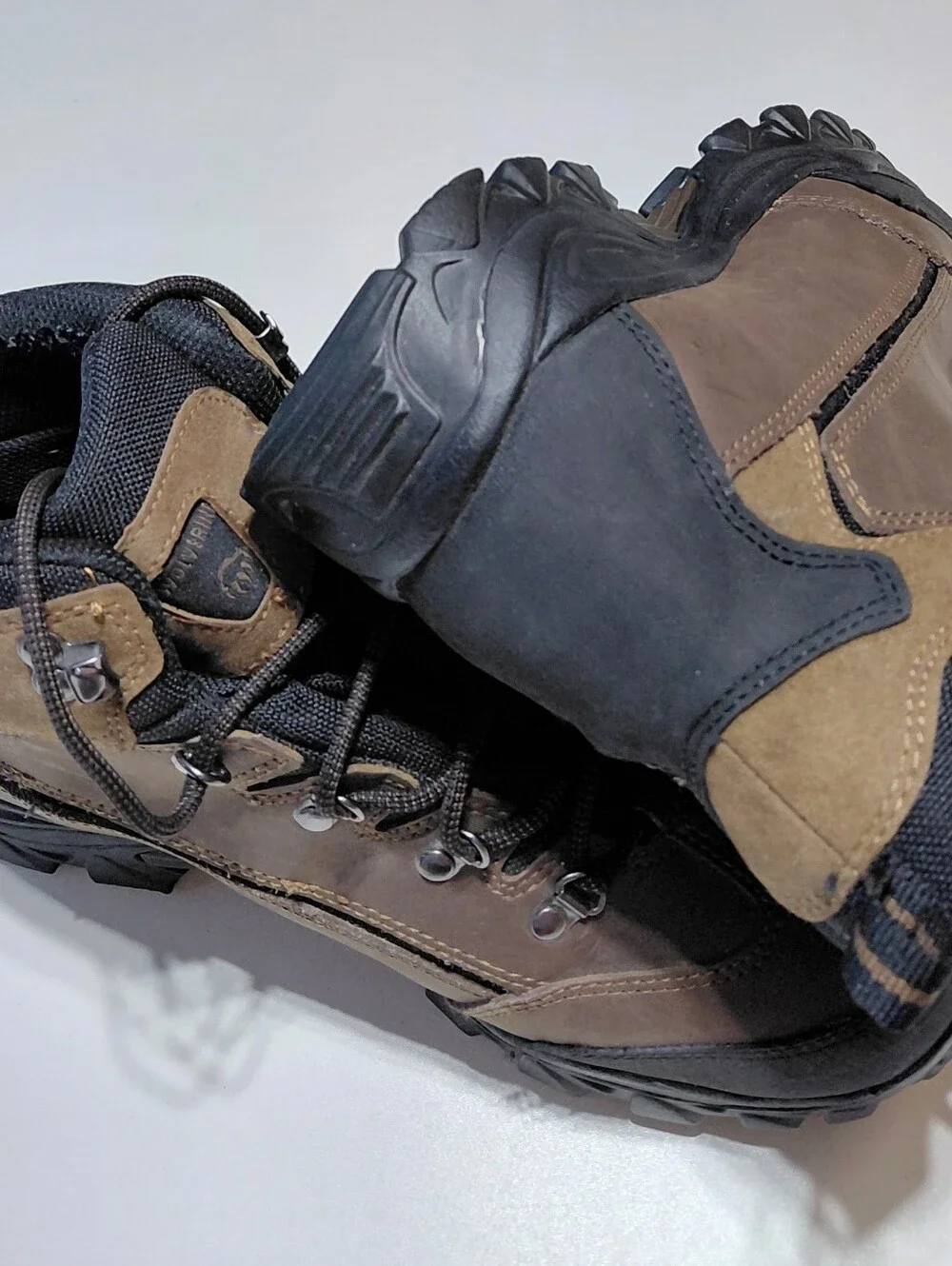WOLVERINE Men's Spencer Brown and Black   Leather Hiking Boots  Size 10.5EW